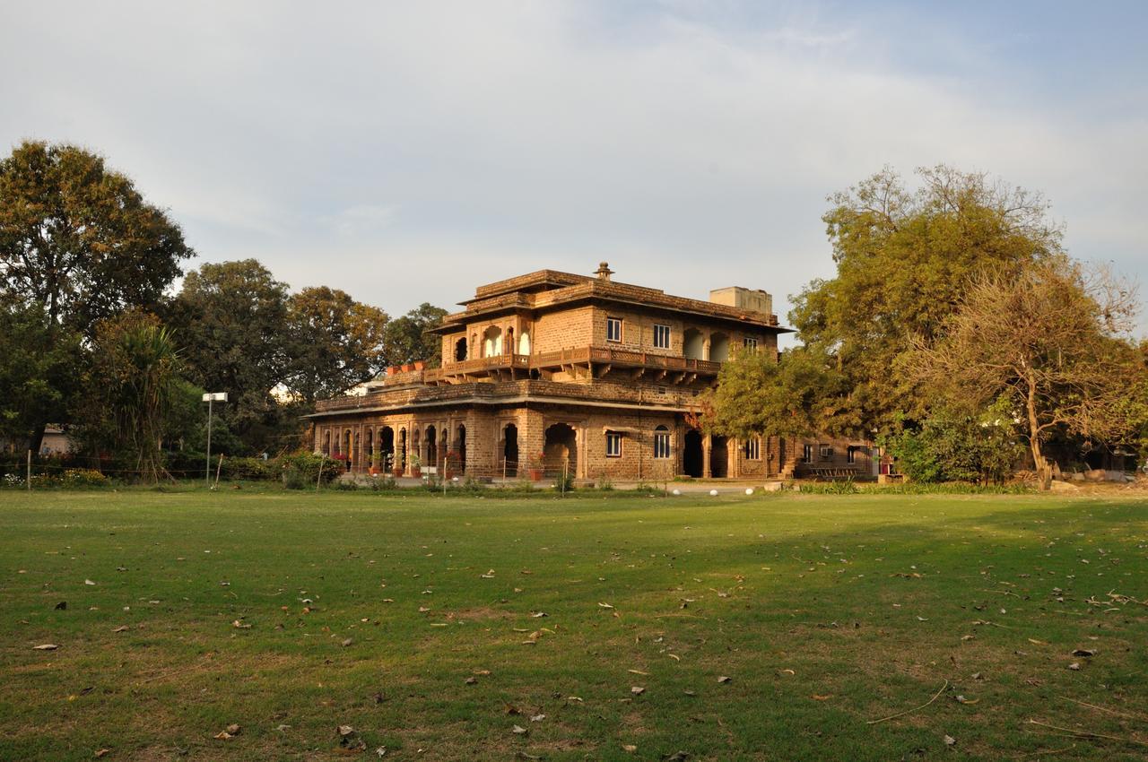 Sukhdham Kothi Hotel Kota  Exterior photo